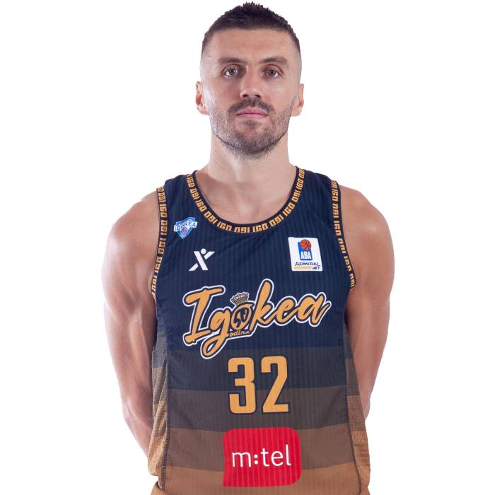 Photo of Nemanja Gordic, 2023-2024 season