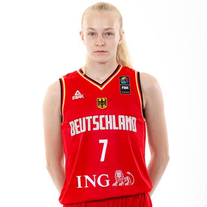 Photo of Helena Englisch, 2022-2023 season