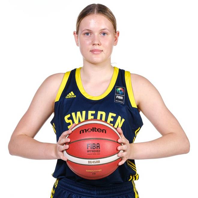 Photo of Emma Lundgren, 2022-2023 season
