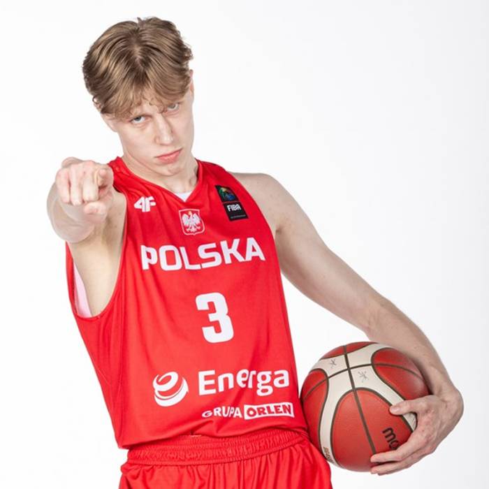 Photo of Aleksander Busz, 2022-2023 season