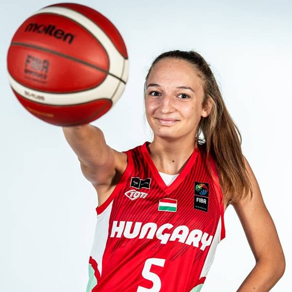 Photo of Sara Laczko, 2022-2023 season