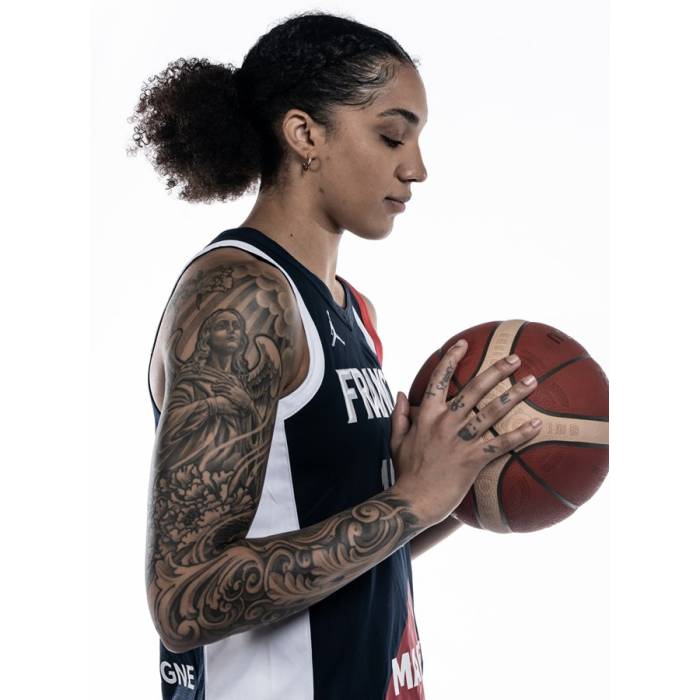 Gabby Williams, Basketball Player | Proballers