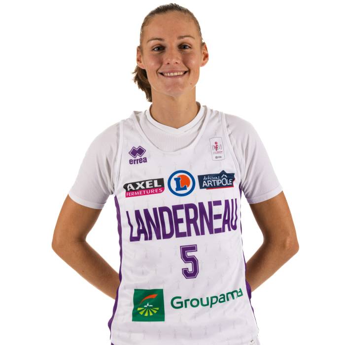 Photo of Virginie Bremont, 2022-2023 season